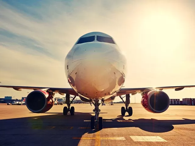 A Flight Attendant's Guide to Healthy Travel